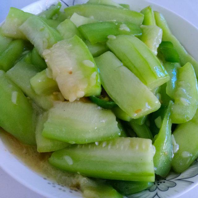 焖锅牛肉做法揭秘:锁住鲜美,温暖每一根味蕾